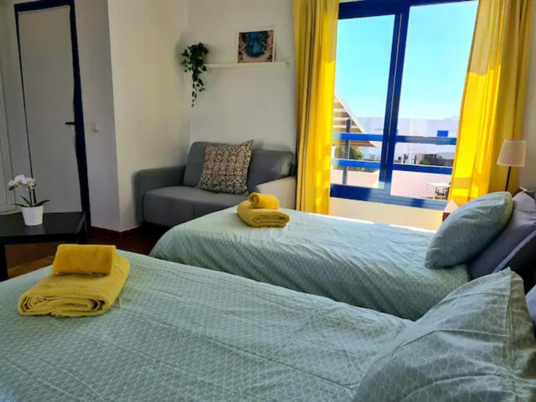 Apartamento Papagayo Con Piscina Privada プラヤ・ブランカ エクステリア 写真